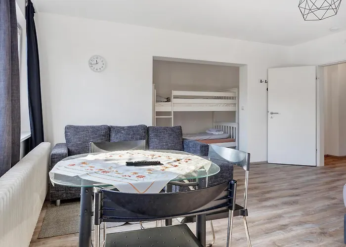 Hansa Nest Apartamento *